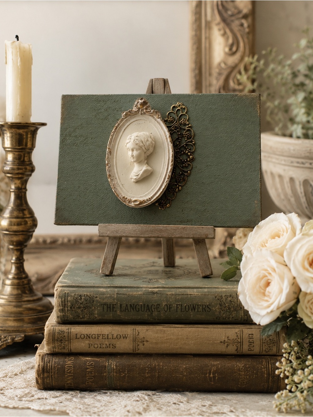 Vintage Inspired Cameo Art Decor With Easel Stand